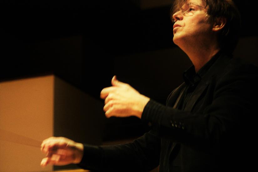 A whole life conducting orchestras around the world